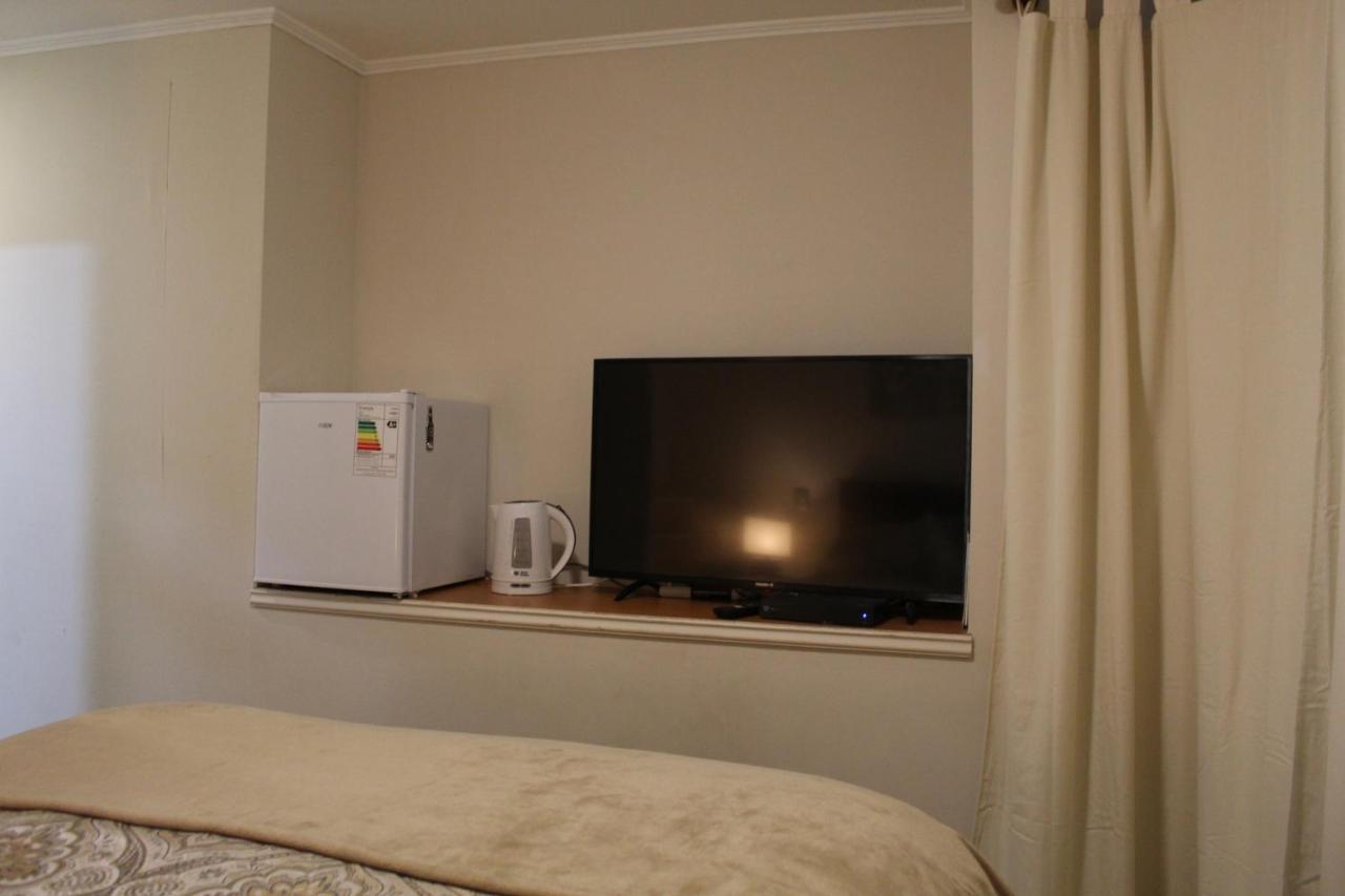 Habitac Privada Bed N Bkf Patagonia Norte - Puerto Varas Homestay - Bnb Plus Luaran gambar